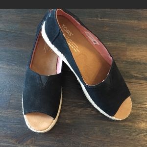 Toms espadrilles shoes
